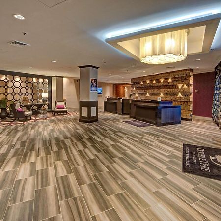 Doubletree By Hilton Decatur Riverfront Exterior photo